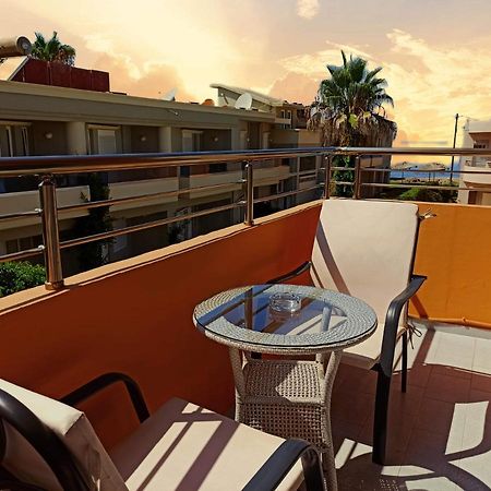 Hotel Mary Platanés Екстериор снимка