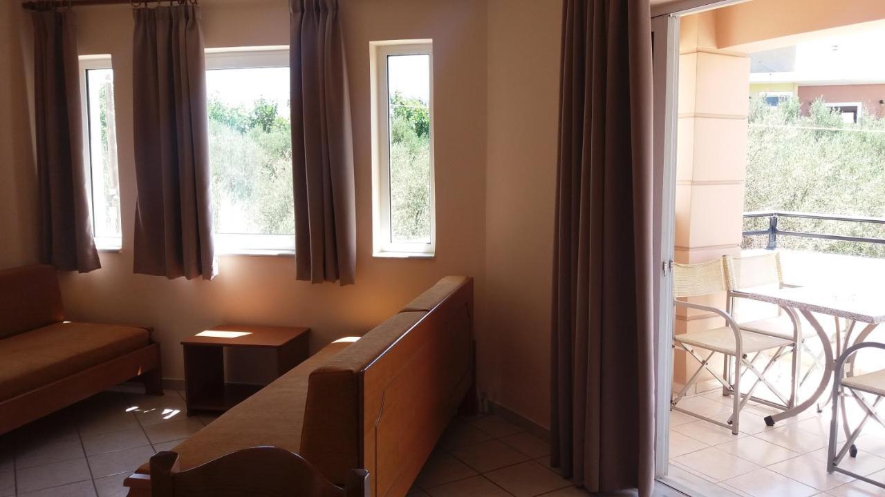 Hotel Mary Platanés Екстериор снимка