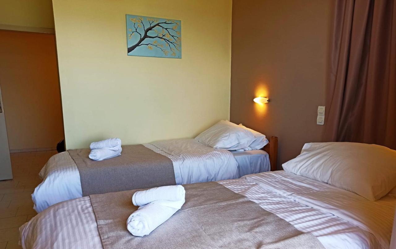 Hotel Mary Platanés Екстериор снимка