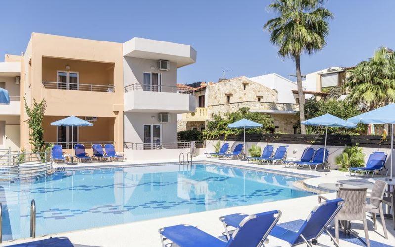 Hotel Mary Platanés Екстериор снимка