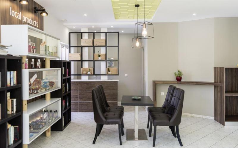 Hotel Mary Platanés Екстериор снимка